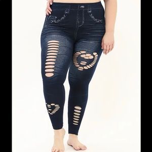Plus Jeggings with Heart Shape Ripped Blue